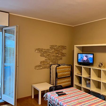 Bergamo Bilocale Nuovo In Centro 4 Posti Letto Apartment Екстериор снимка